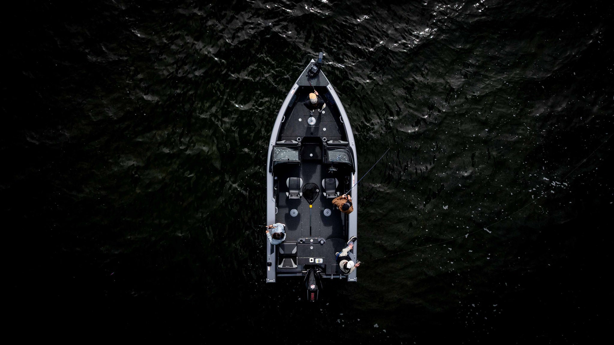 Overhead view of a Lund 2075 Tyee