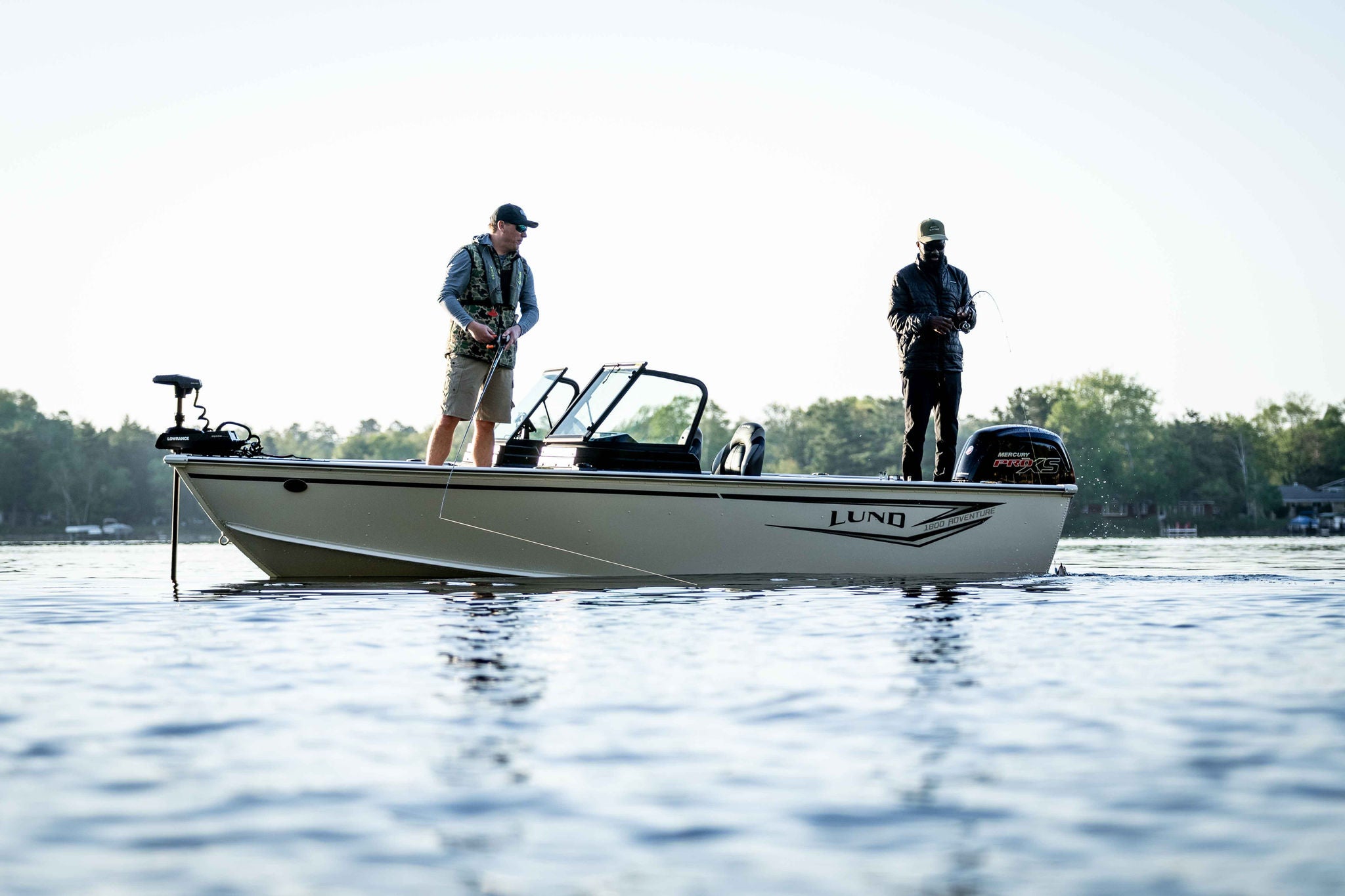 Lund adventure 1800 sport fishing