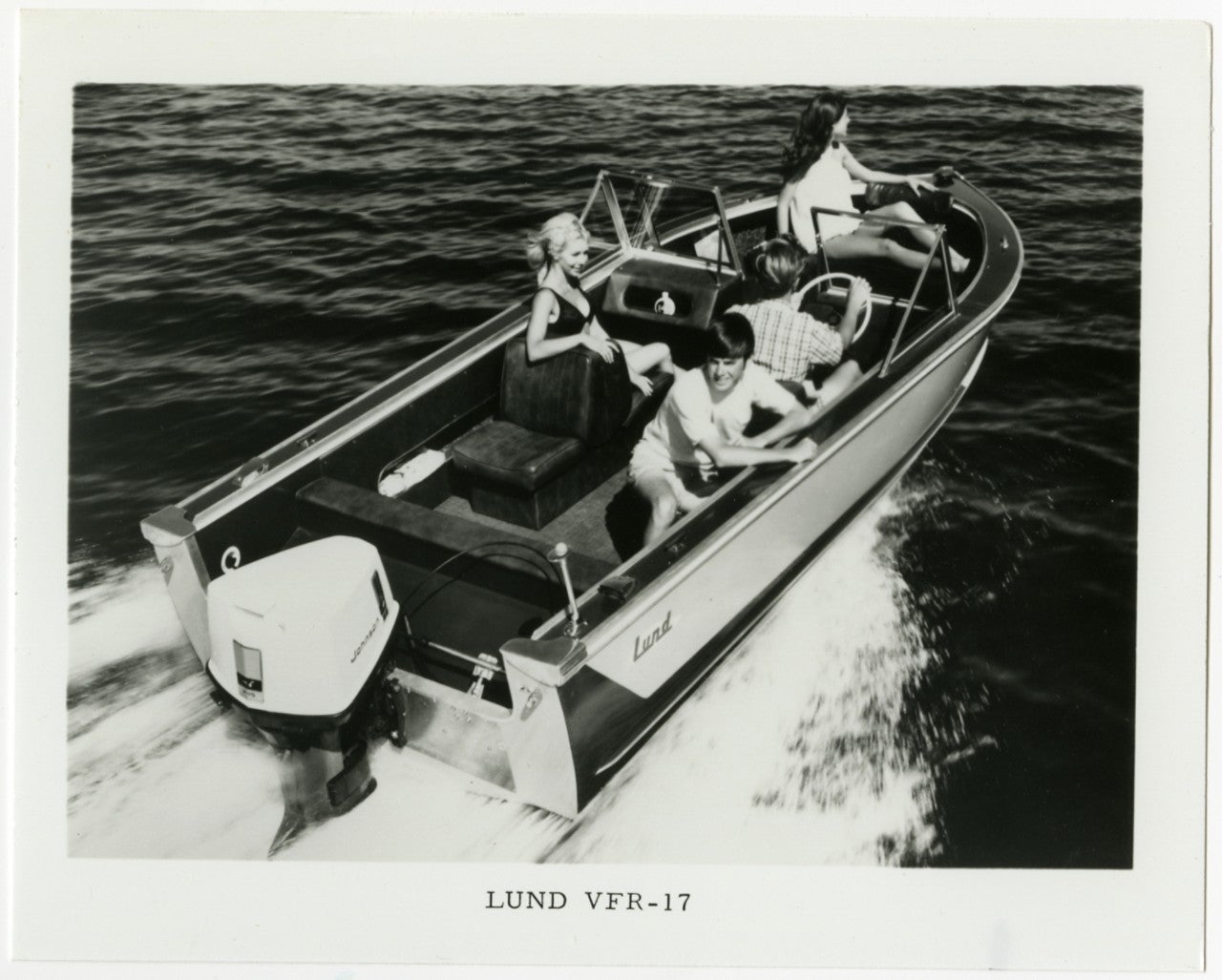 An old black and white newspaper clipping from the 70s of the Lund VFR-17