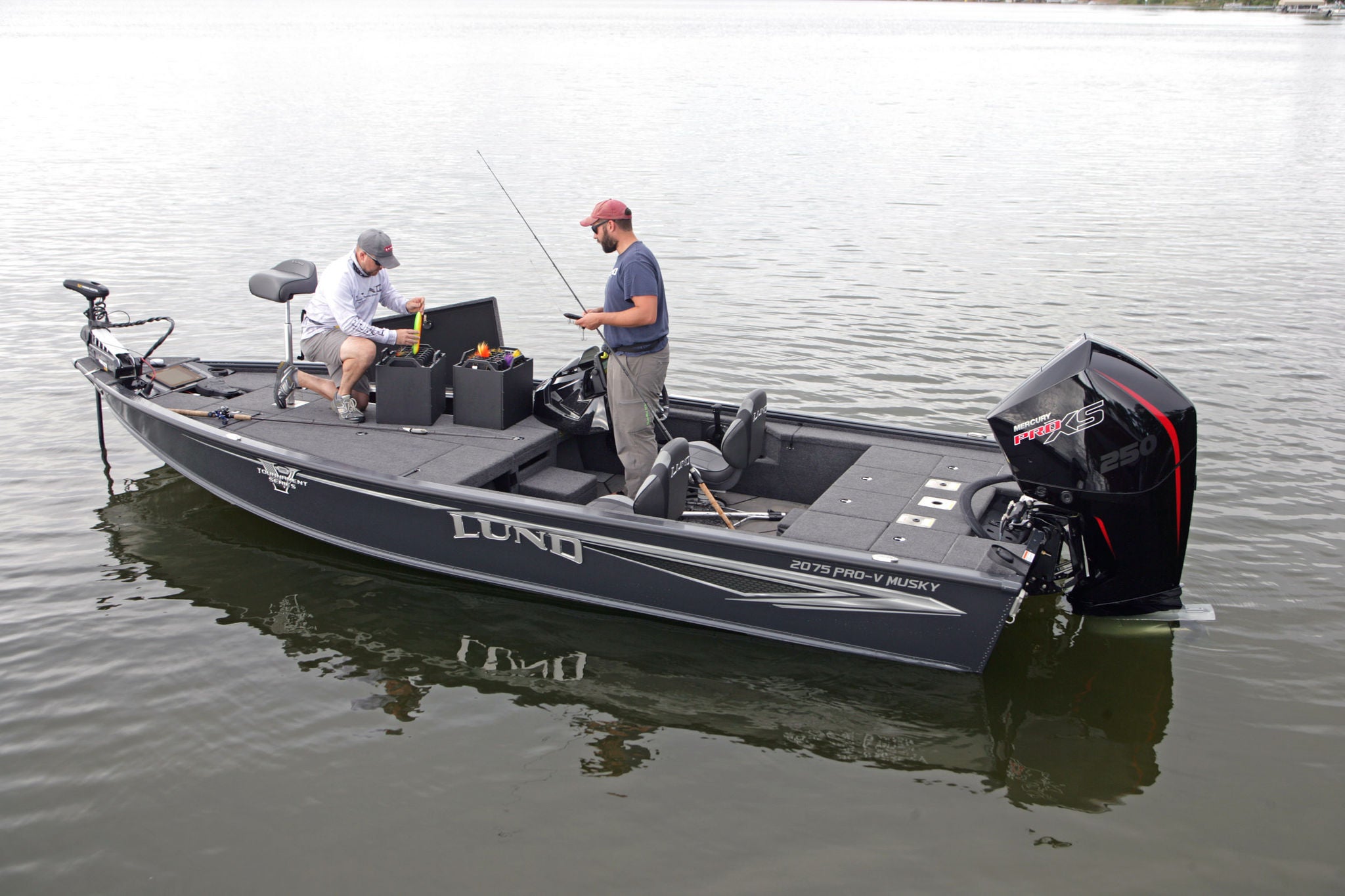Lund Boat's Pro-V Musky