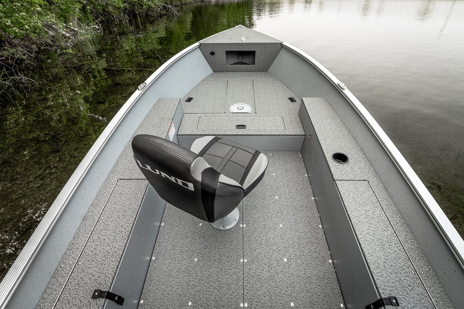 Lund Boat's 1400 Fury