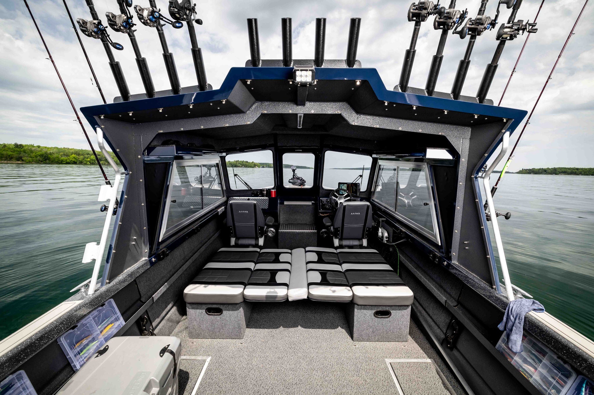 Lund hg pro 220 bed