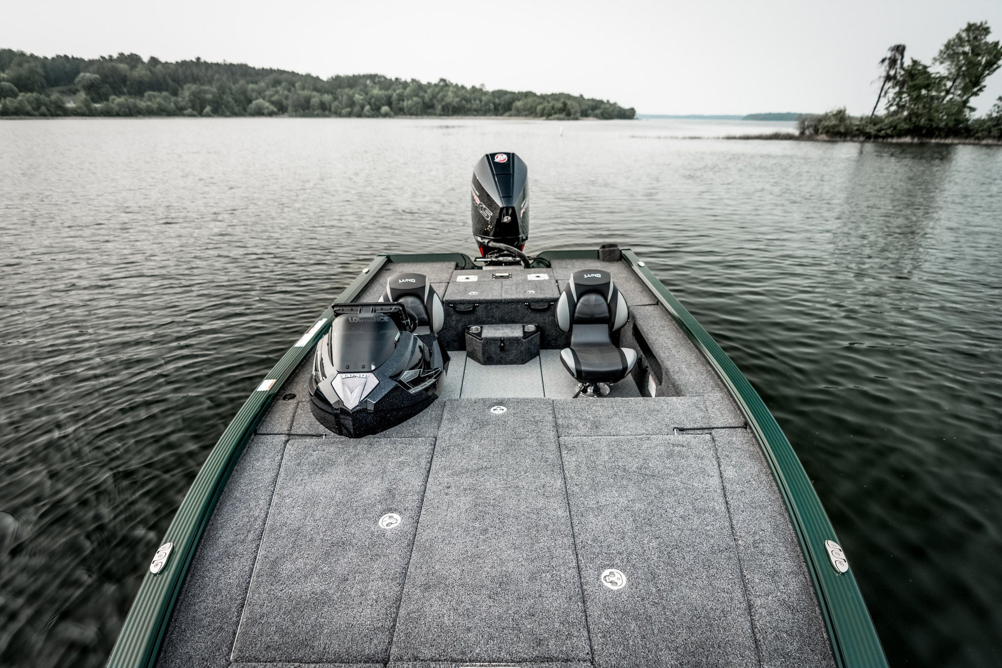 Lund Boat's 1875 Pro-V Musky