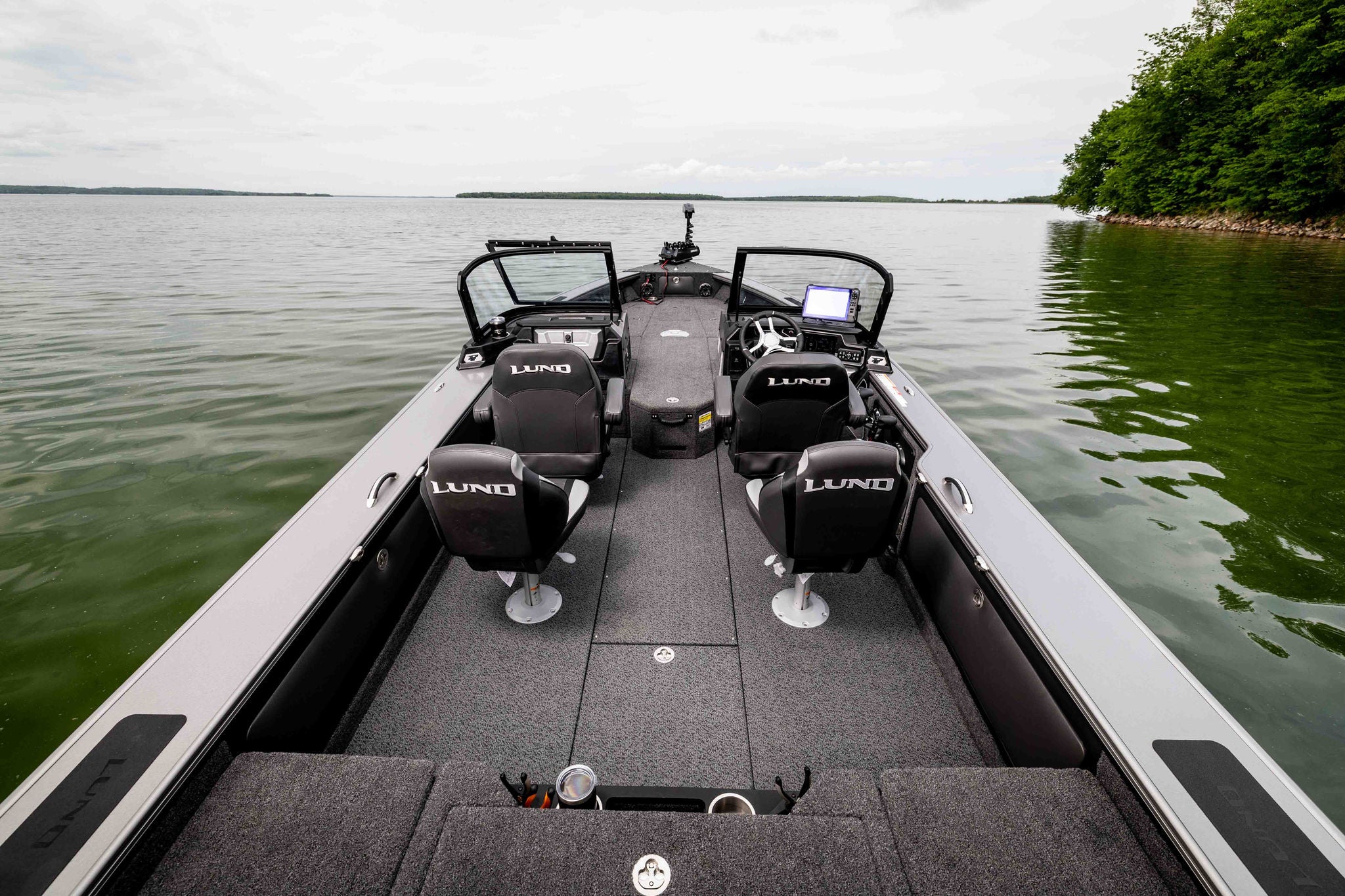 View from the back of the Lund 2175 Pro V