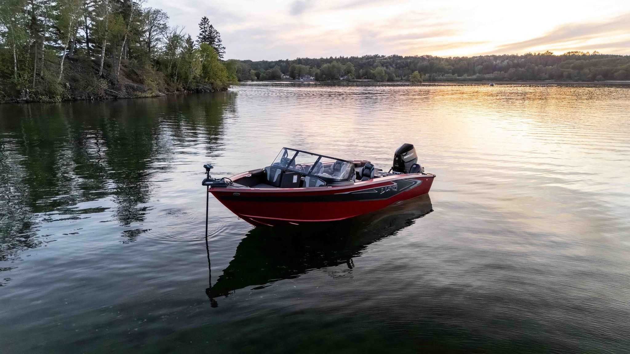 Lund tyee 2275 empty boat