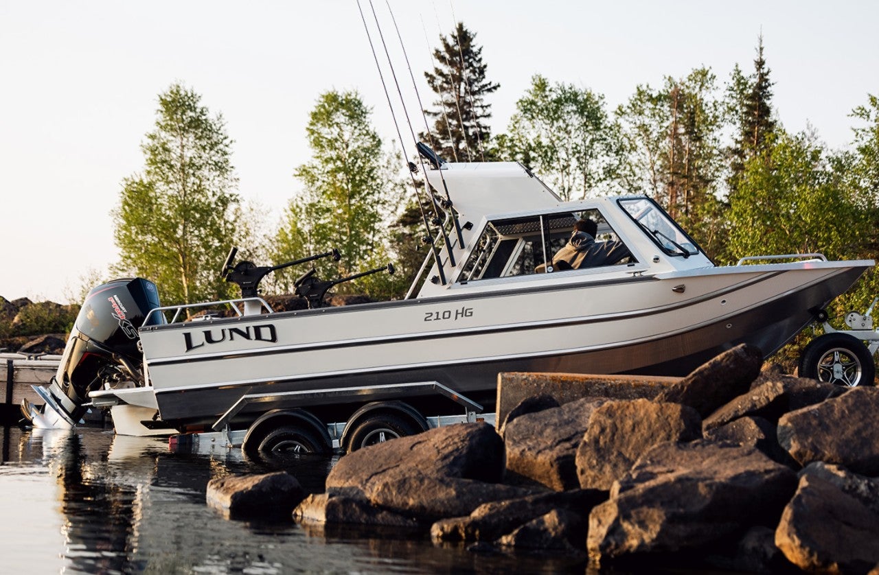 Launching a HG 210 Lund Boat