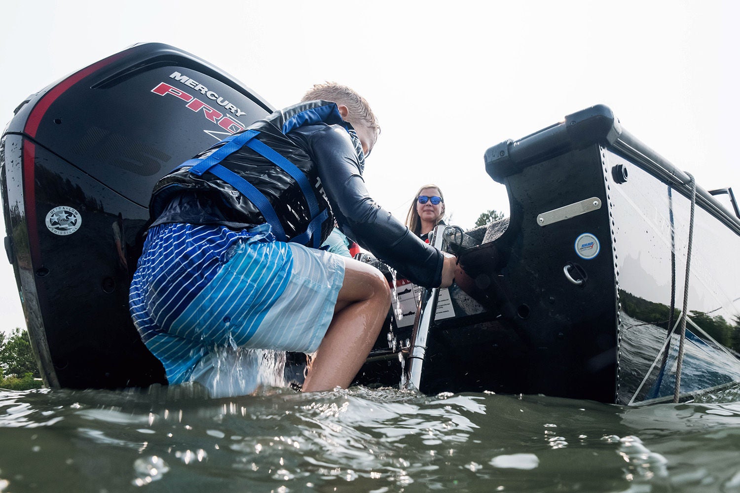 Lund Boat's Crossover XS