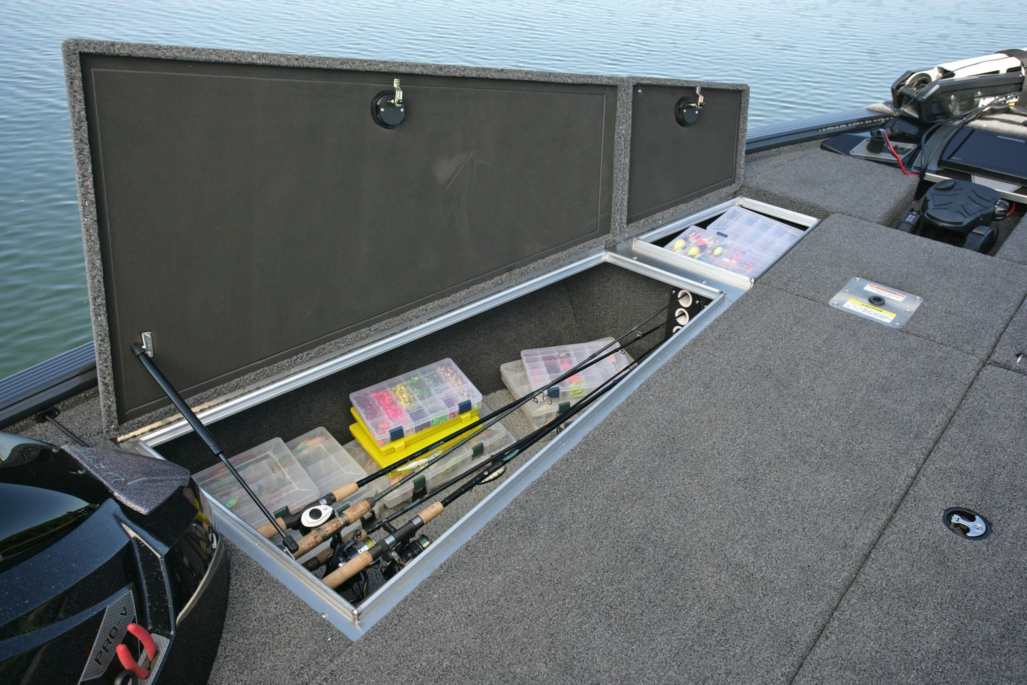 Lund Boat's Pro-V Bass