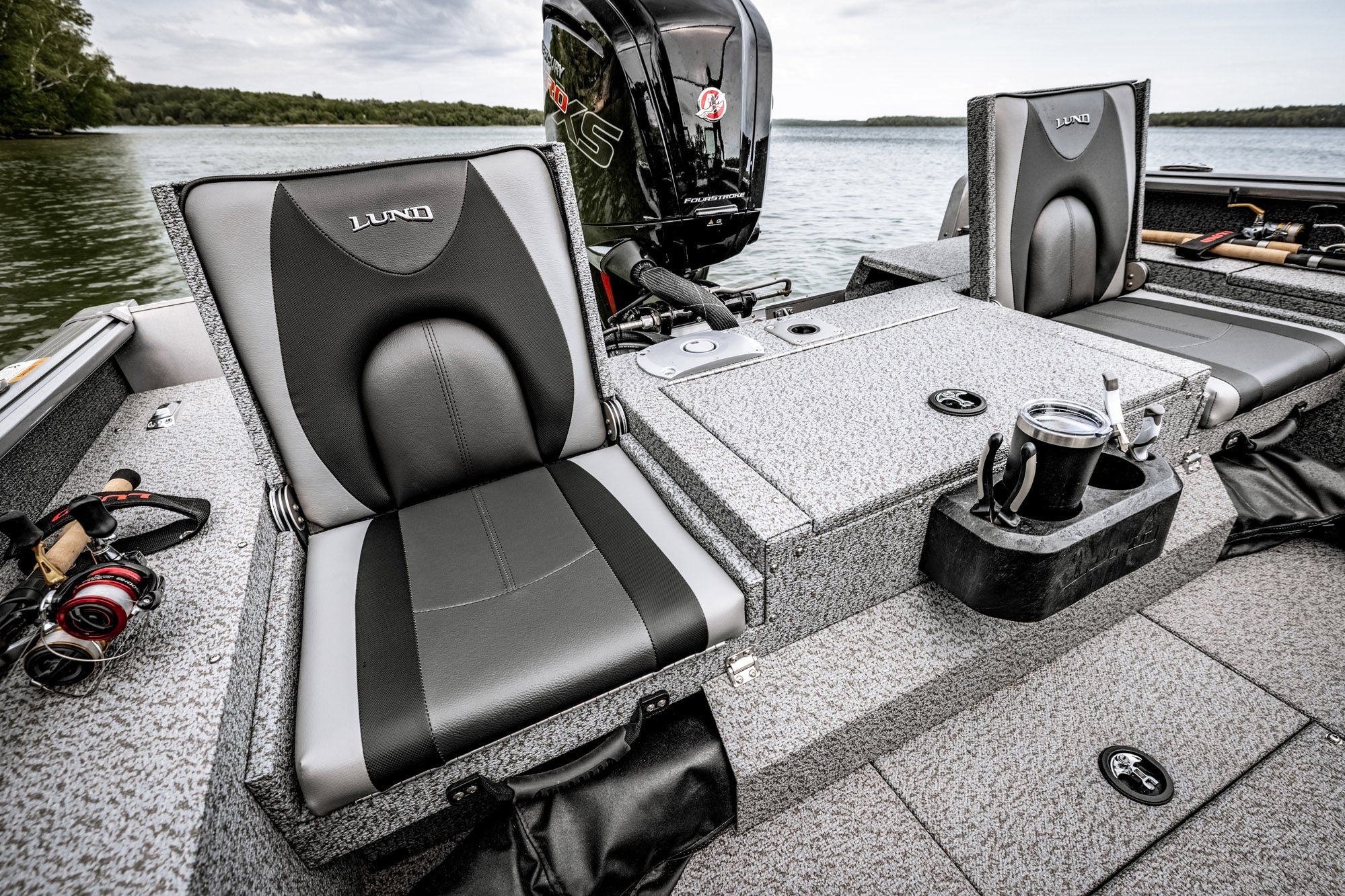 Lund Boat's Impact XS
