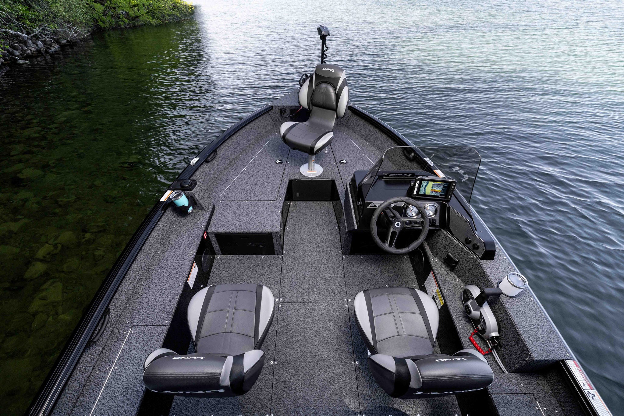 Lund 1700 Adventure SS