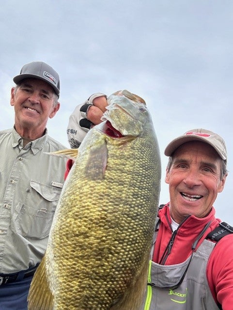 Lund ultimate-fish-camp/2025 Brand-Assets