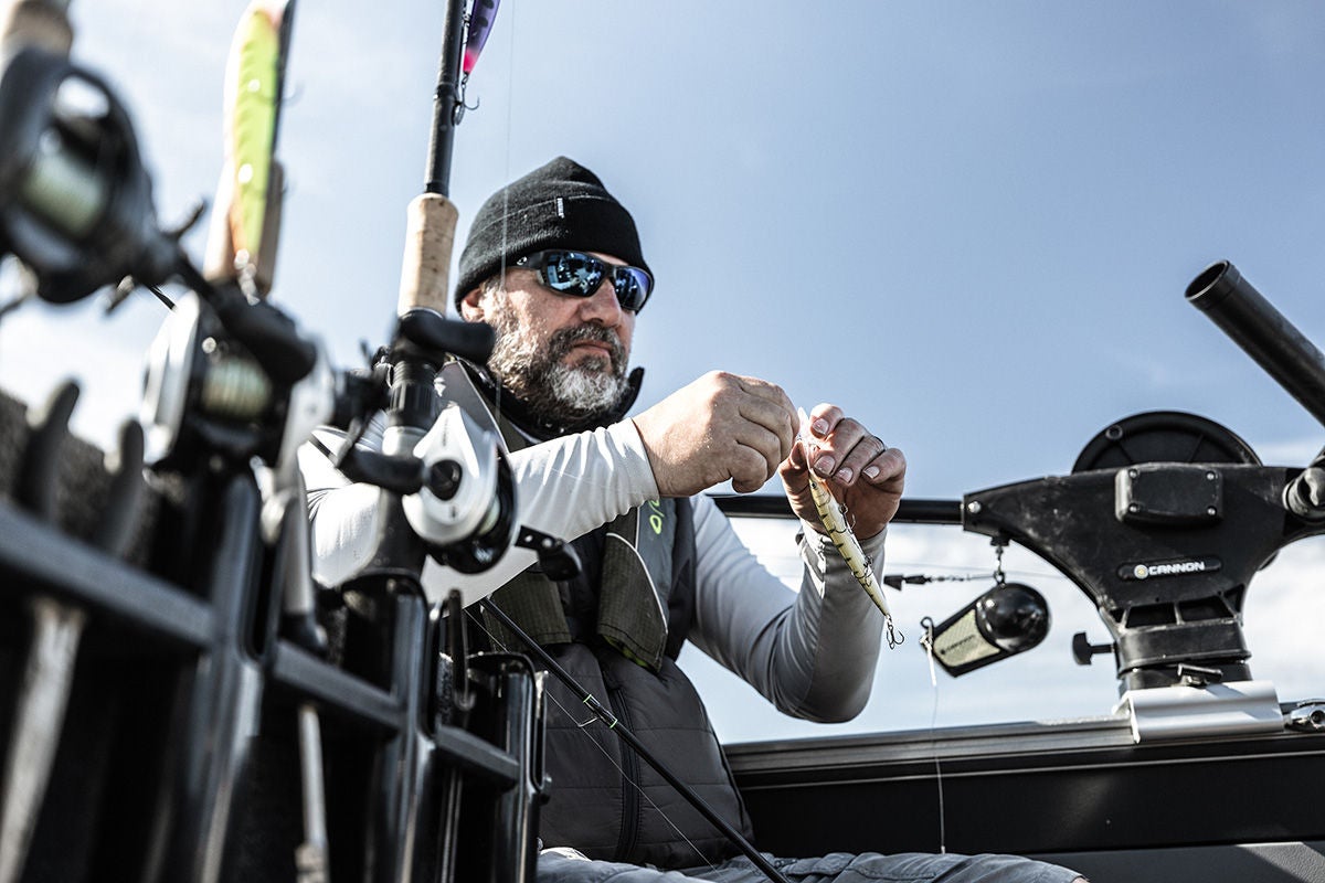 Lund blog-images/fishing-tips/LN_Fish_Line21 Brand-Assets