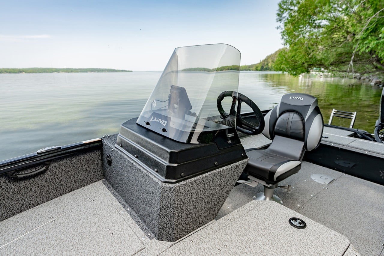 Lund Boat's 1700 Explorer