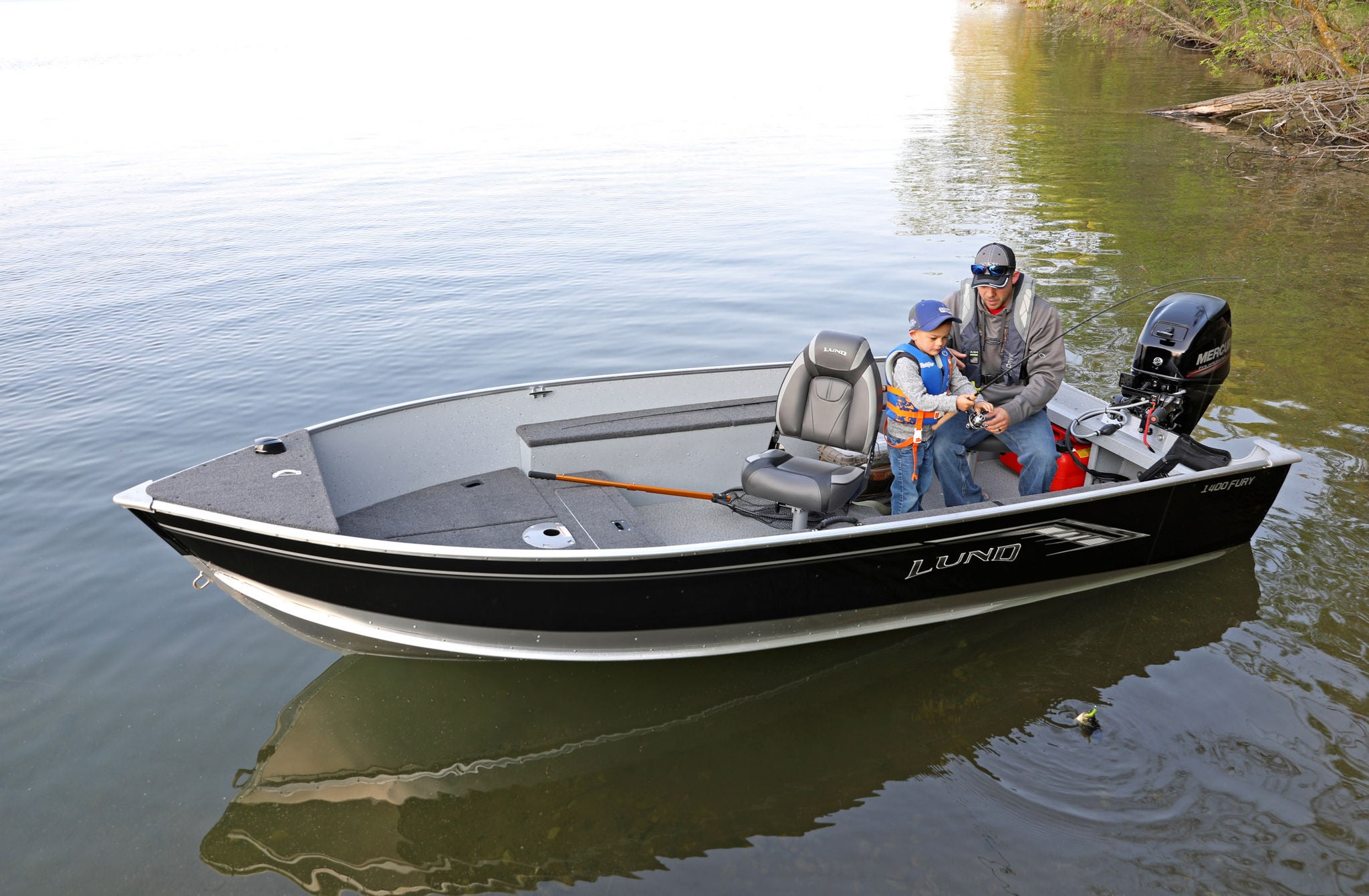 Lund Boat's 1400 Fury
