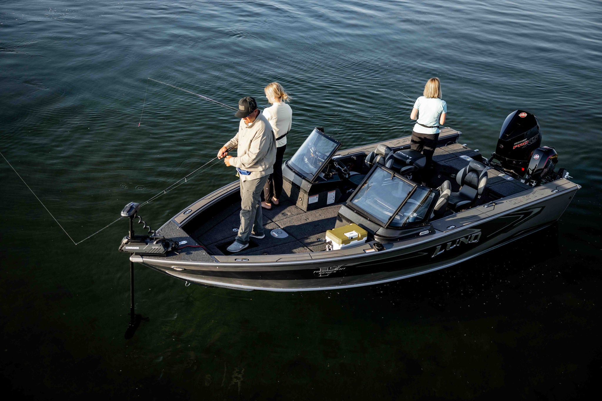 Lund Pro V 2075