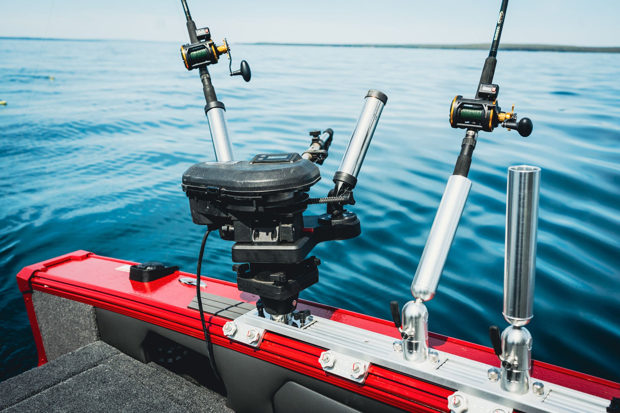 Lund tyee 2275 downrigger sporttrak