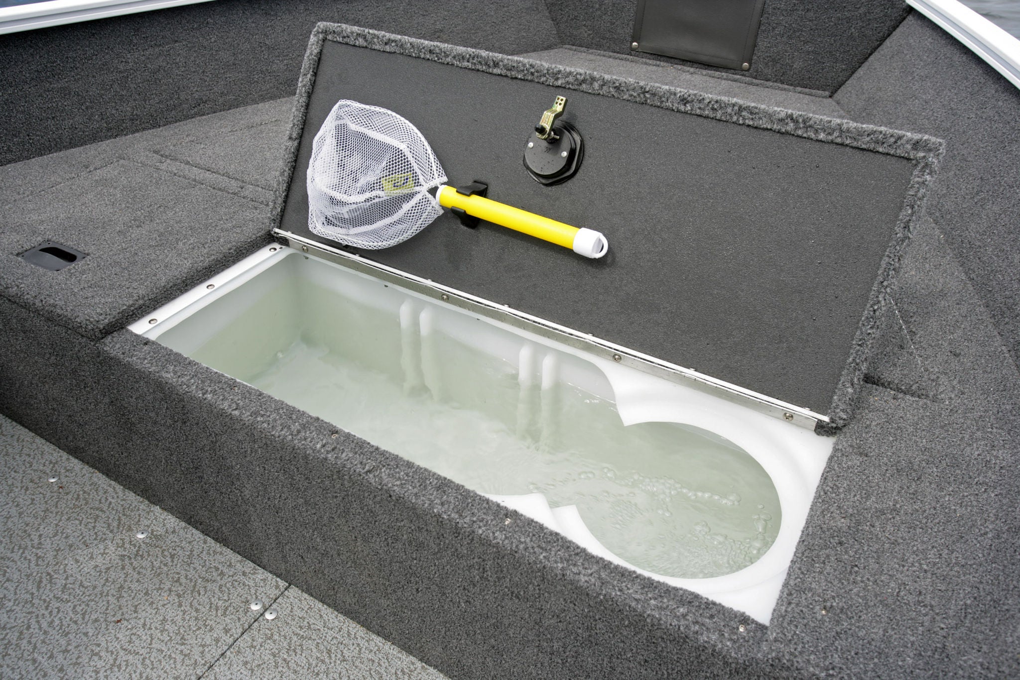 Lund Boat's 1650 Angler