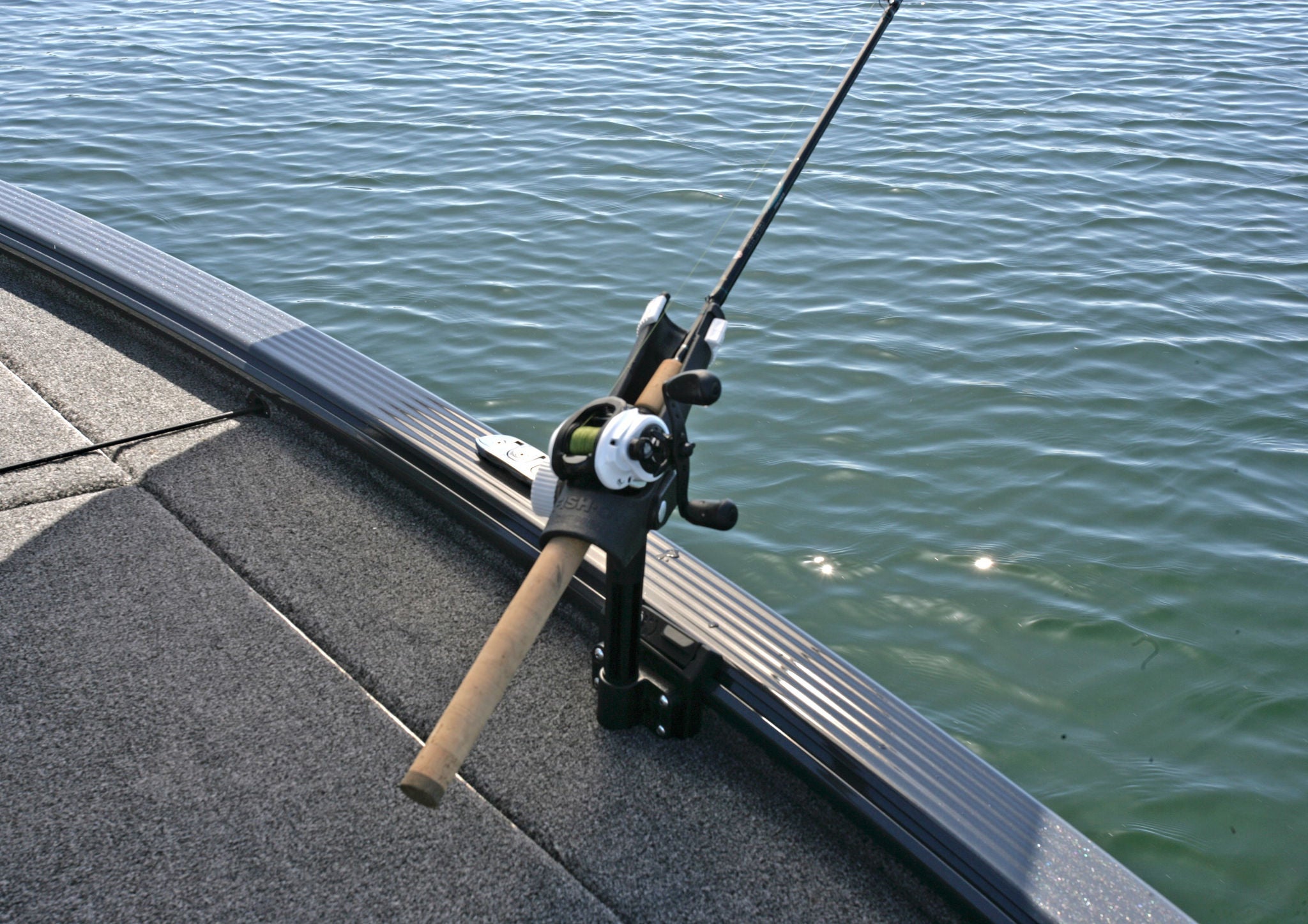 Lund Boat's 1875 Pro-V Musky