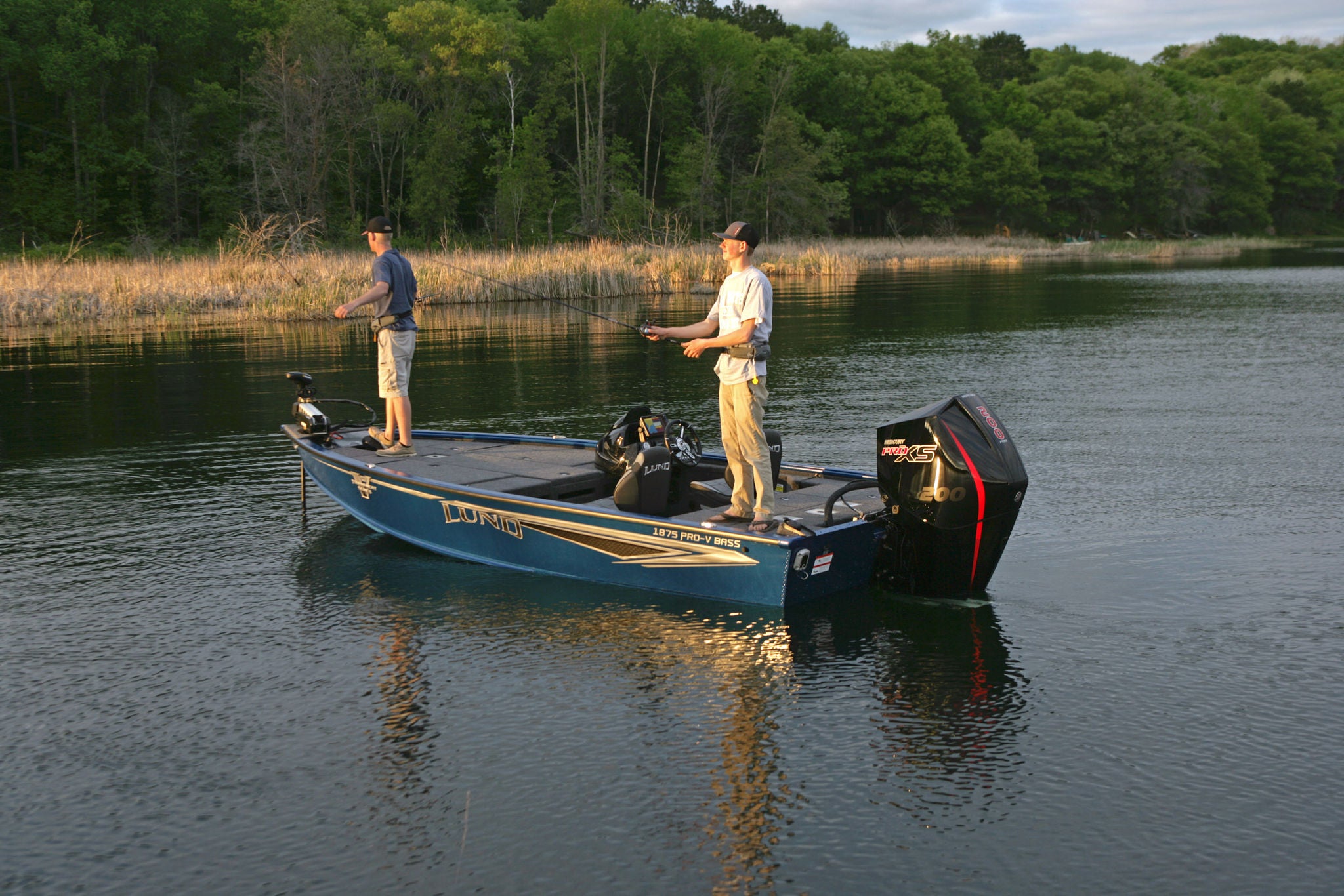 1875 Pro V Bass XS - Bass & Musky Fishing Boat