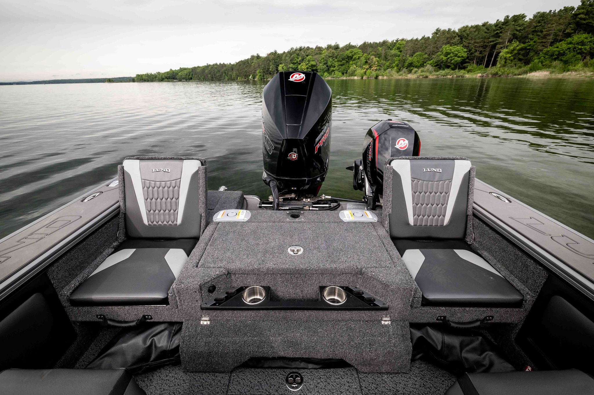 Lund Boat's 2075 Pro-V