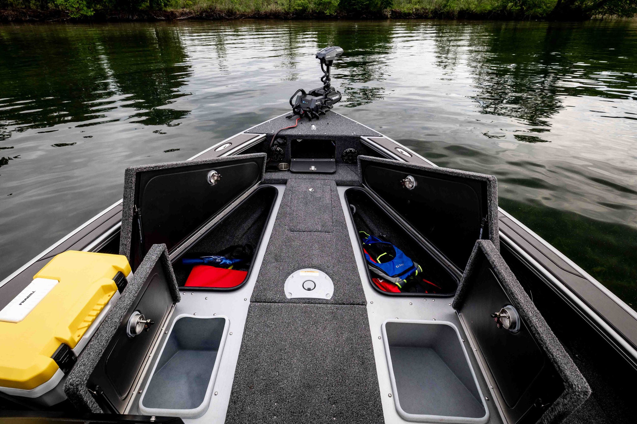 Lund Boat's 2075 Pro-V