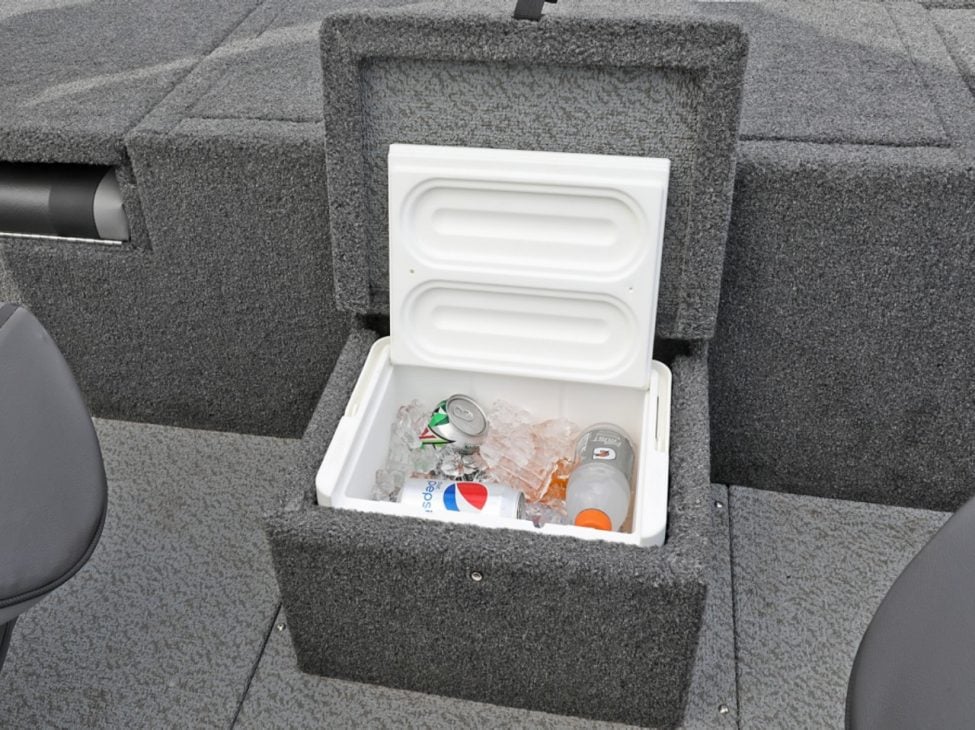 1875-1975%20Renegade%20Aft%20Deck%20Step%20and%20Cooler%20Storage%20Open%20with%20Cooler%20Open