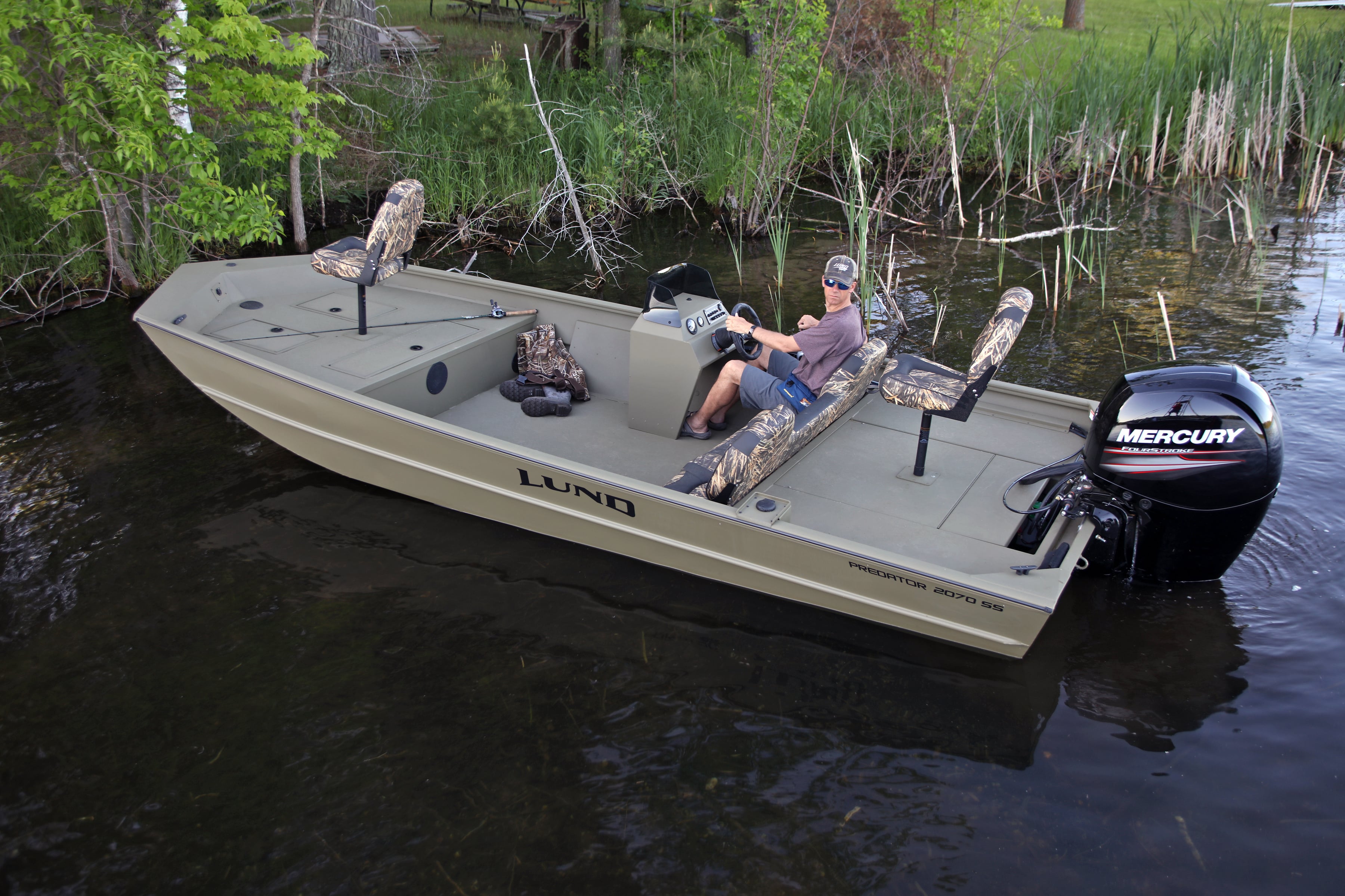 Lund boat