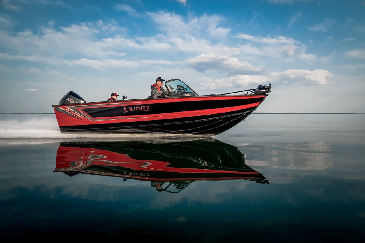 Lund® Fisherman 2075 - Best Salmon Walleye Fishing Boat for Sale